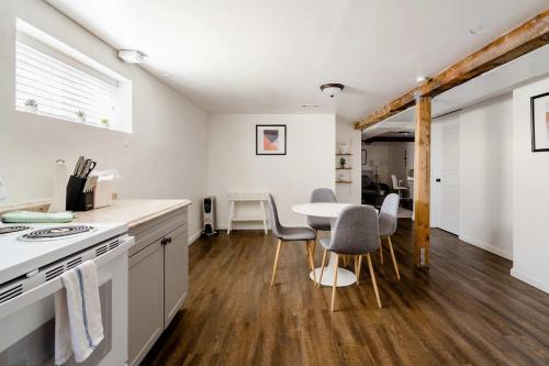 Hosford-Abernethy House | Cozy Portland Home Steps from Food - Sleeps 4