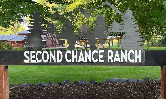 Gleed Apartment | Cozy secluded loft @ 2nd Chance Ranch, every amenity, gateway to the adventure