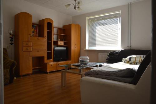 Mazeikiai Apartment | Cozy Self Check-in CITY CENTRE apartment
