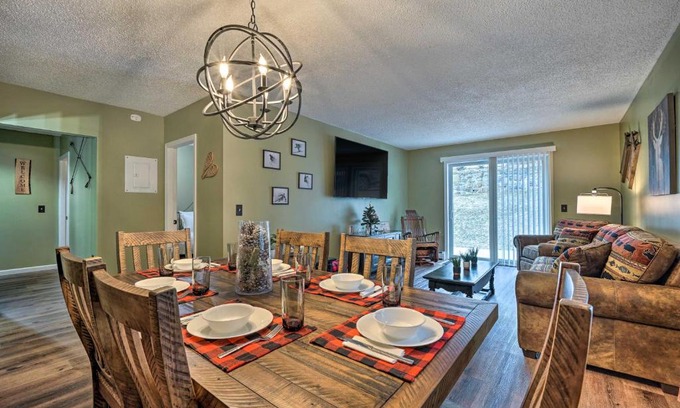 Londonderry Apartment | Cozy Ski-InandSki-Out Condo on Magic Mountain
