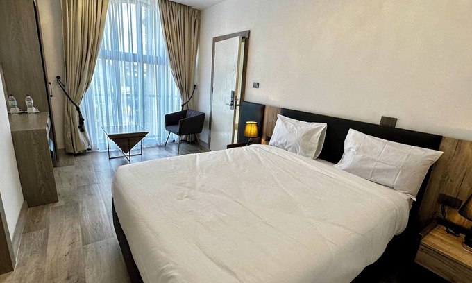 Bole Bed & Breakfast | Cozy Stay + breakfast 201