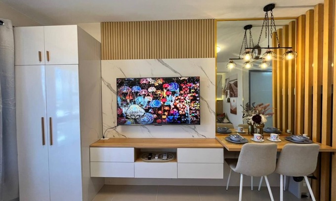 Bakilid Apartment | Cozy studio in J Tower Residence SM JMall Mandaue