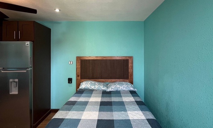 Chimaltenango Apartment | Cozy studio in welcoming Chimaltenango with WiFi