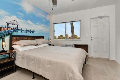 Daytona Beach Shores Hotel | Cozy Studio Suite Near Beach W Kitchenette #5