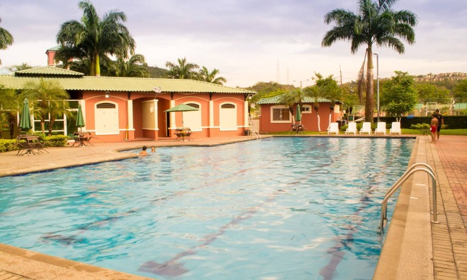 La Aurora Apartment | Cozy Suite 3bedr 3beds 1-6people 24h Security & Confort