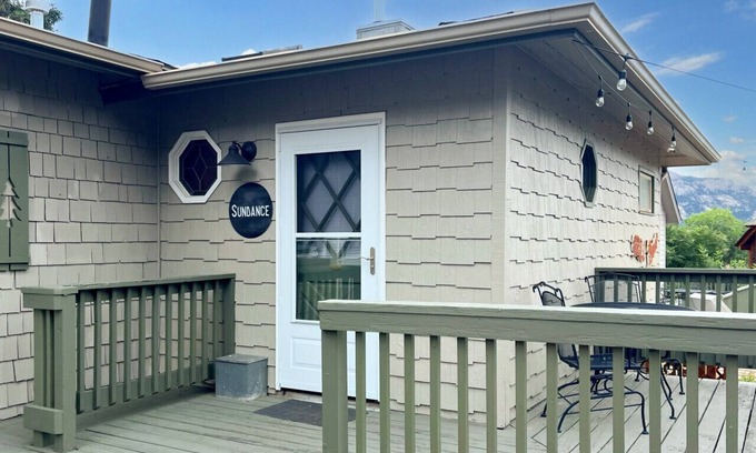 Estes Park Cabin | Cozy Suite with fireplace and Jacuzzi tub . Dogs OK.