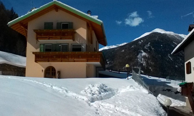 Pellizzano Apartment | Cozy two-room apartment with 4 beds + sofa bed.