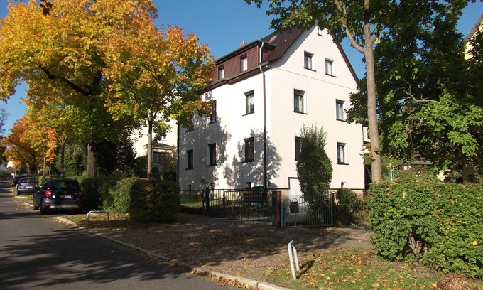 Ebersdorf Condo | Cozy vacation apartment Chemnitz for 2-4 pers. with 2 bedrooms on the ground floor.