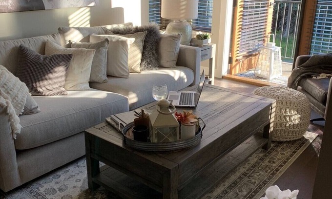 Sun Peaks Condo | COZY, YET MODERN, BEAUTIFULLY APPOINTED, 2 BD 2 BA SKI IN SKI OUT WITH GARAGE