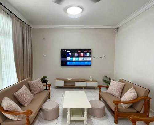 Ipoh House | Cozyhaus 10pax Wifi Tvbox Youtube