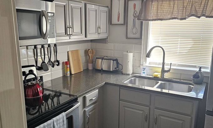 Downtown Historic District Cottage | Cozzy cottage located 5 min walking distance to downtown st Augustine