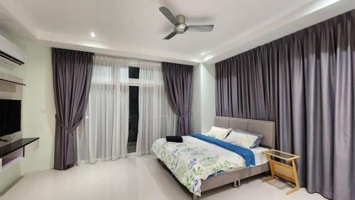 Kuching Apartment | Cozzy Riverine Resort RDA1208A
