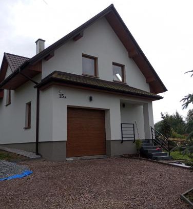Swoszowice House | Cracow house under walnut tree