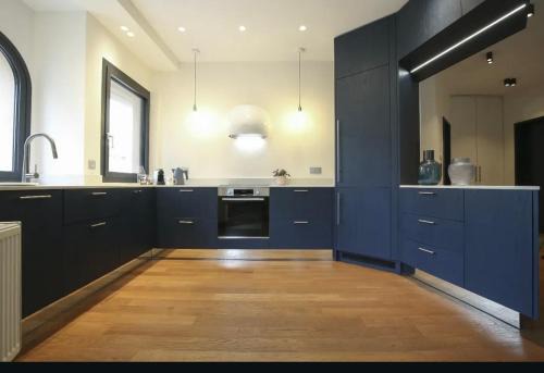 Pylaia-Chortiatis Apartment | Crafted Stay, Modern Elegant Apartment