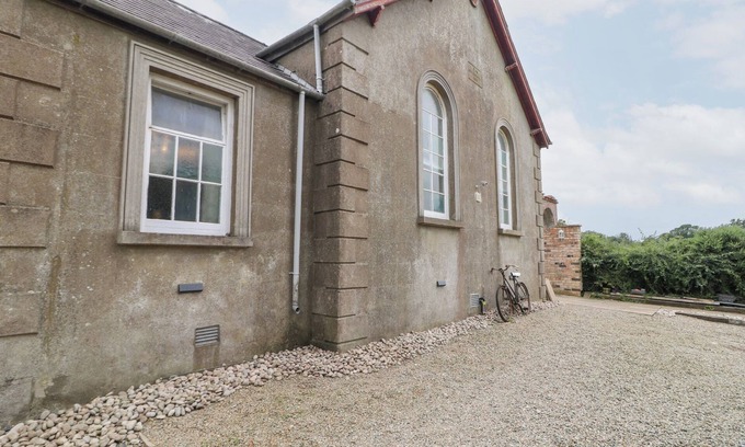 Lisnagunogue House | CREA THE MISSION HALL, pet friendly, with a garden in Ballycastle