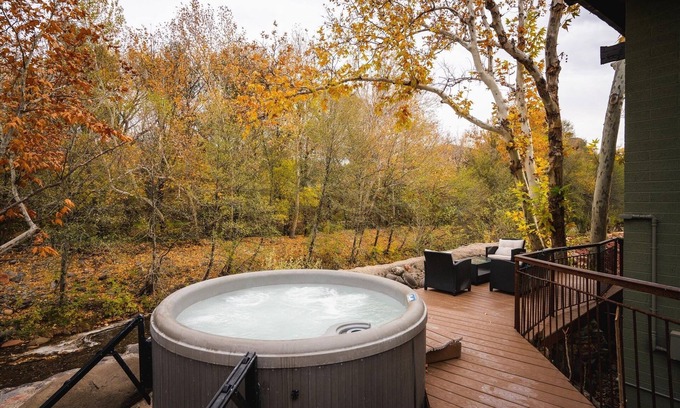 Sedona Condo | Creekside Retreat 17 1 Bedroom Condo by RedAwning