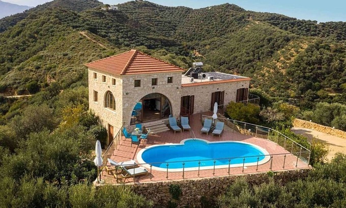 Stalos Villa | Cretan Stone Villa, A/C, Private Pool, Spectacular 360° Views of the Countryside, Coastline & Sea!