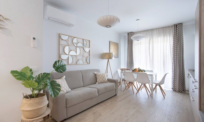 San Bartolomeo al Mare Apartment | Cristoforo Colombo 12 INT 5