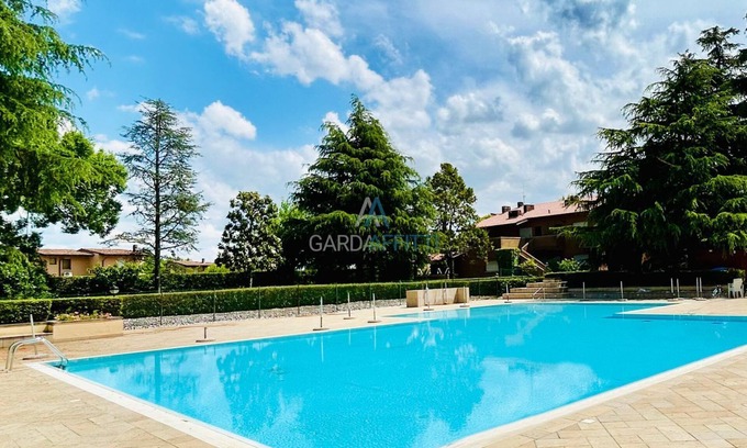 San Benedetto di Lugana Resort | Crono Apartment - 200 meters from Lake Garda in exclusive Residence with swimming pool
