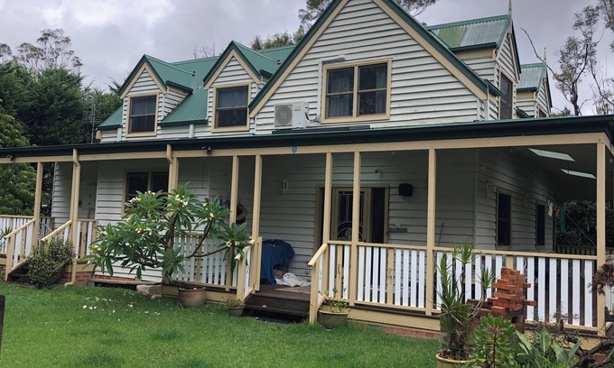 Falls Creek Other | Crooby Cottage Farmhouse: close to Jervis Bay, private location, lush gardens