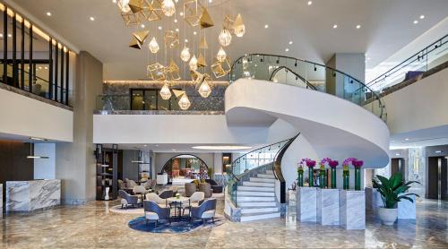 Sheikh Zayed City Hotel | Crowne Plaza - West Cairo Arkan by IHG