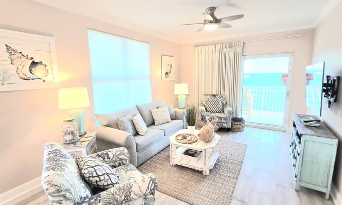 Gulf Shores Condo | Crystal Shores 1101 Gulf Front Corner Unit