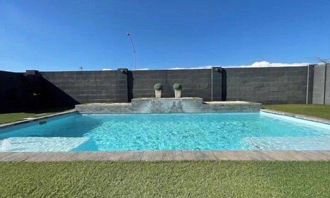 Mesa Grande House | Cubs Stadium in backyard/Heated Pool/Dog Friendly