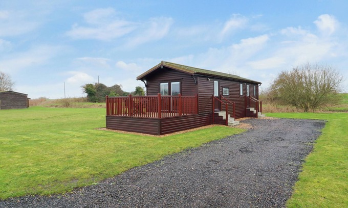 Little Stukeley Cottage | CUCKOO, pet friendly, with a garden in Ramsey, Huntingdon