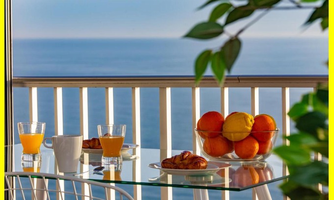 Faro de Cullera Apartment | Cullera Panoramic Sea Views Apartment
