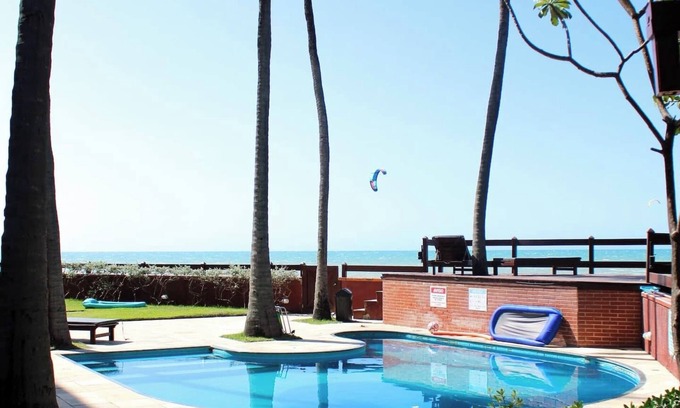 Cumbuco Apartment | Cumbuco Penthouse Oceanview Beachfront 2-bedroom apartment with AC, WiFi