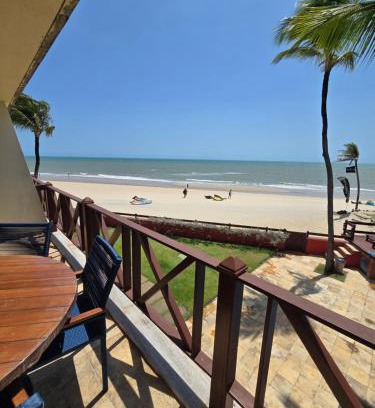 Cumbuco Apartment | Cumbuco Penthouse - Som do Mar - Pé Na Areia - Ocean View - Ar Condicionado, perto do centro, 2 dormitórios, piscina, cozinha