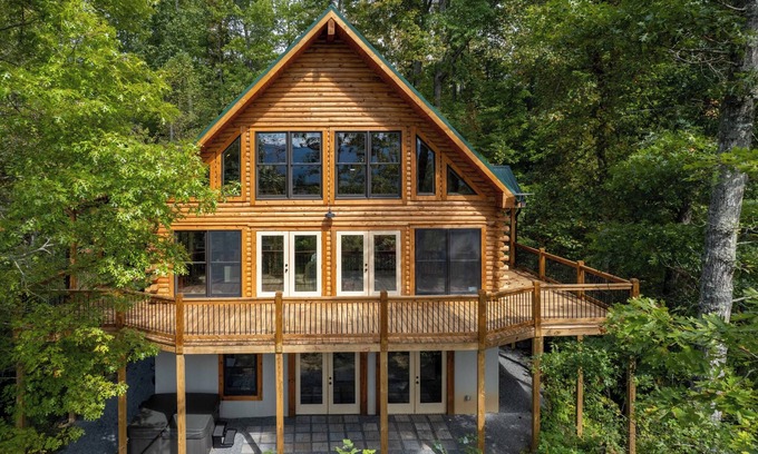 Qualla Cabin | Customer Appreciation Year! See Discount information in Ad