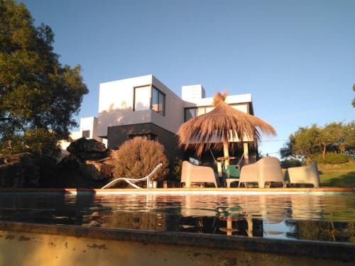 Santa Rosa de Calamuchita House | CuyenCo