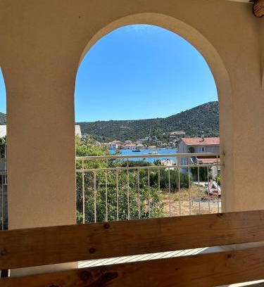 Vinisce Apartment | Cvita Apartments