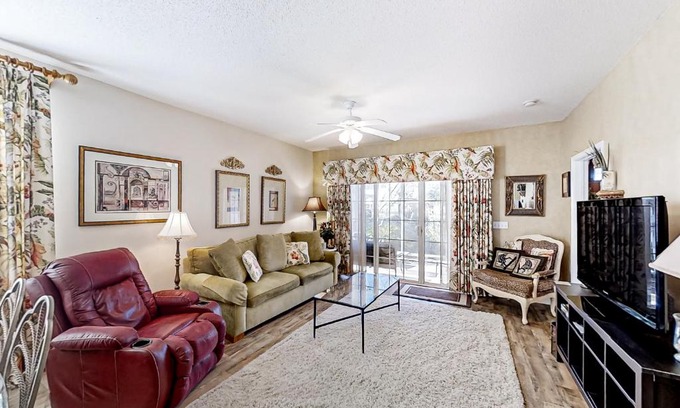 North Myrtle Beach Apartment | Cypress Bend 111