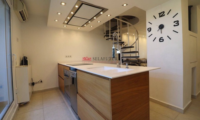 Montornes del Valles Apartment | Dúplex a 15 Minutos de Barcelona