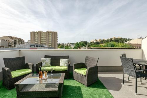 Figueres Apartment | Dúplex Dalí