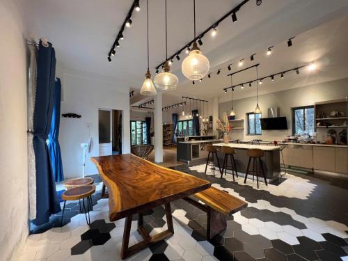 Kon Plong Cabin | Dốc mộng mơ homestay & villa