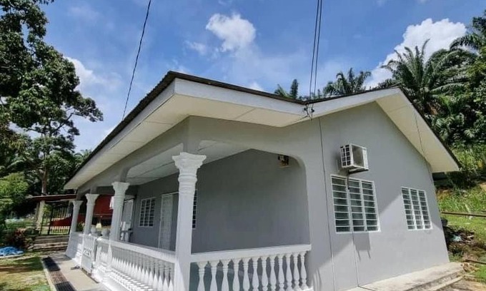 Rembau District House | D'beeba Homestay