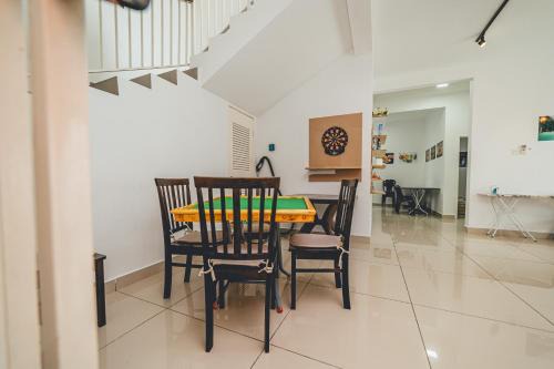 Bandar Penawar Villa | d'Hom 6BR16-25px Pool BBQ NetFlx HotPot KTV Mahjong by Our Stay