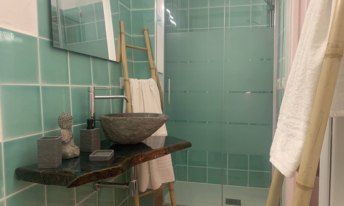 Bosa Historic Centre House | Da Ida Cozy little house in the historic center of Bosa with pets allowed