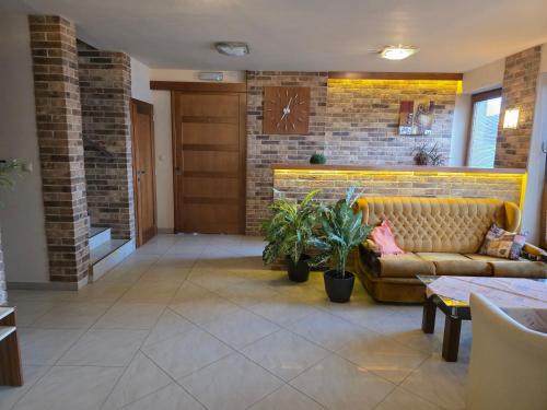 Cerveny Hradok House | DaDeli