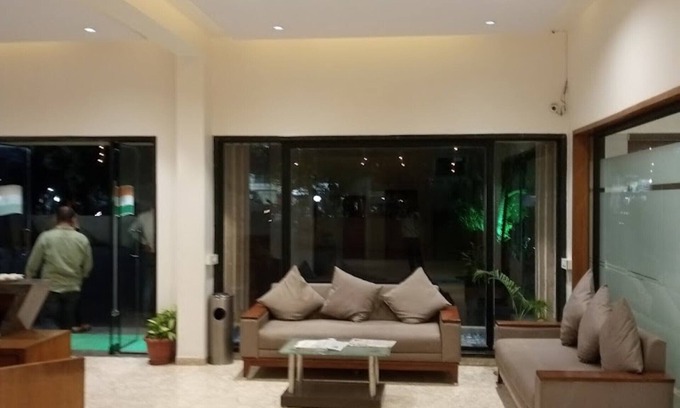 Pardi Hotel | Dadra Resort Silvassa