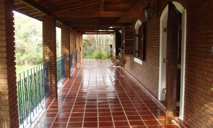 Ibiuna House | DAILY RATES FROM 540.00 FOR 10 PEOPLE