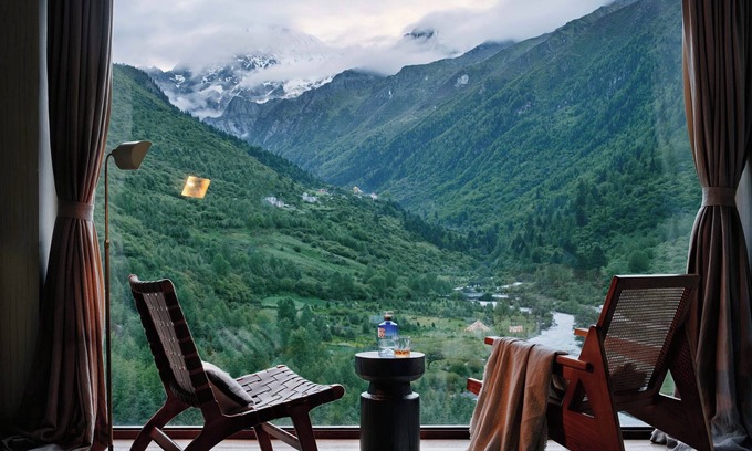 Wenchuan Hotel | DAINN Mt Siguniang