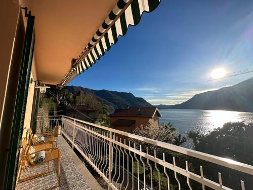 Pognana Lario Apartment | Daisy One Bedroom Lake View, Private Terrace & Garden