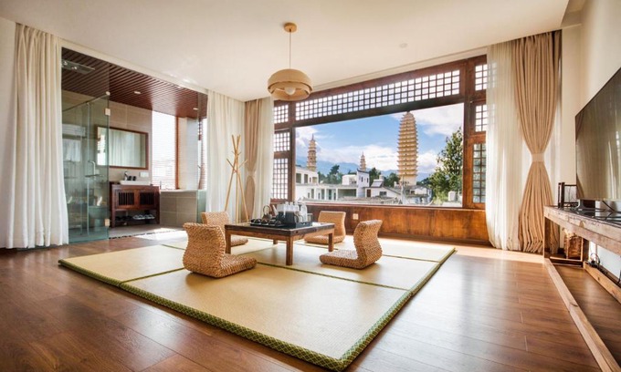 Dali Town Hotel | Dali Rong lu Hotel