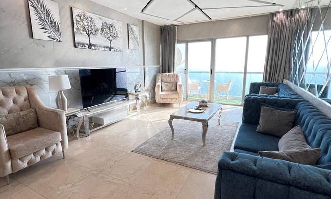 Ash Shati Apartment | Damac Tower apt 29 I جناح فاخر في برج داماك ٢٩