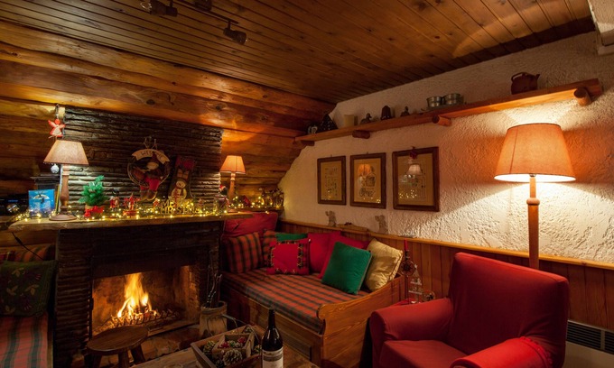 Eptalofos Ski Chalet | Dandy Villas Agoriani - Chalet Iris- Fireplace - Up to 6