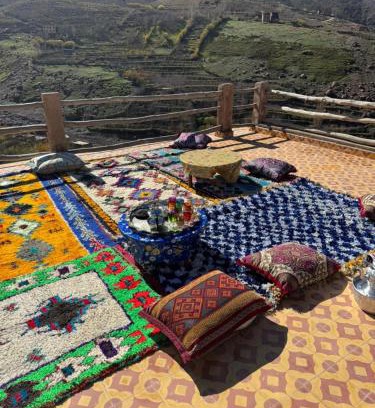 Tacheddirt House | Dar Agourzi Café des Epices